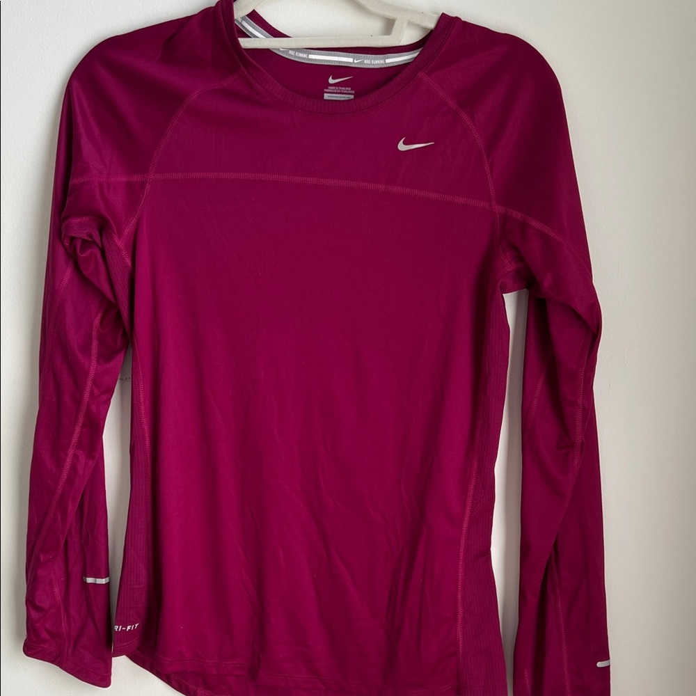 Nike Women's Magenta Long Sleeve Tee